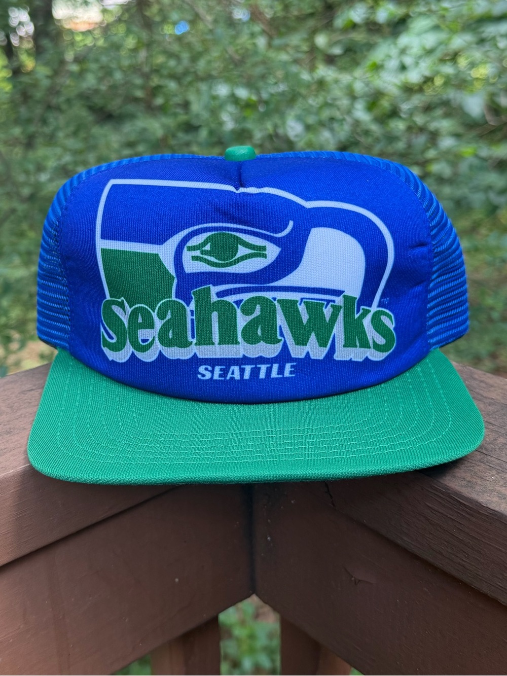 Vintage New Era Seattle Seahawks Trucker Deadstock Snapback Hat